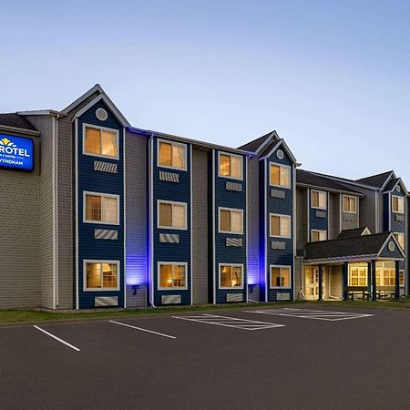 Microtel Inn & Suites By Wyndham New Ulm Extérieur photo