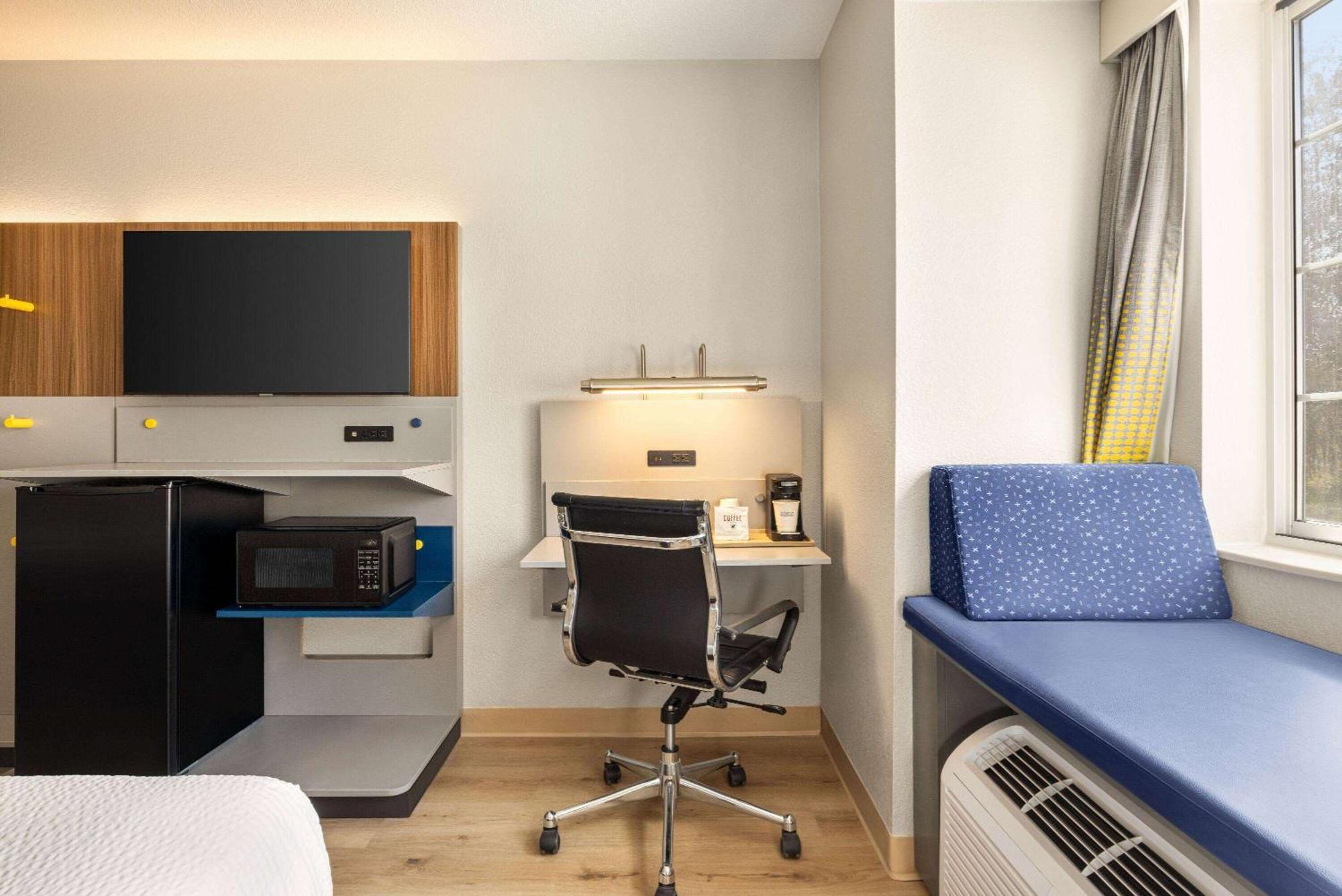 Microtel Inn & Suites By Wyndham New Ulm Extérieur photo