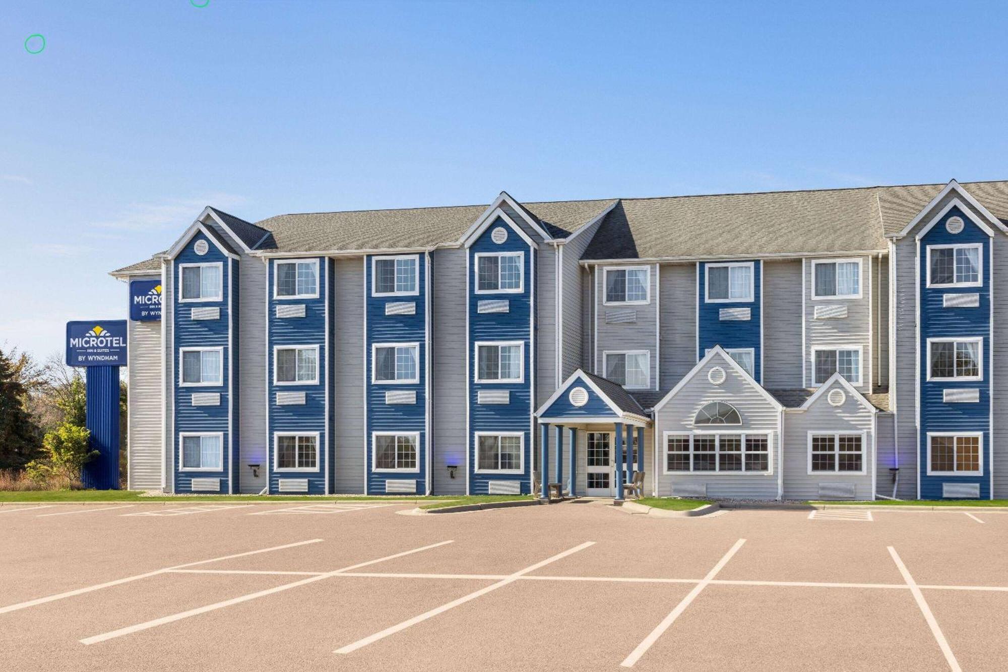 Microtel Inn & Suites By Wyndham New Ulm Extérieur photo